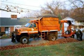 Leaf vaccum truck 